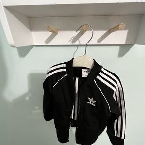 Adidas union sex track suit 9-12 months